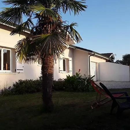 Villa Paisible Maison Entre Plages, Lacs Et Bassin